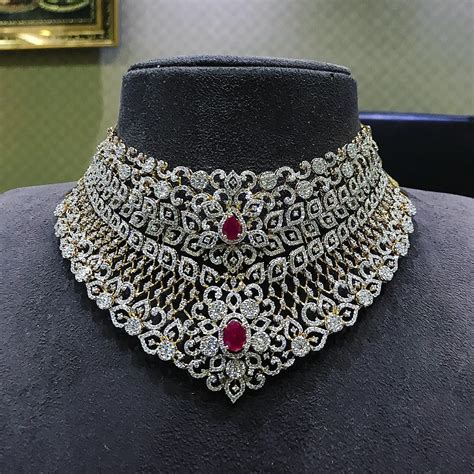 26 Breathtaking Heavy Diamond Necklace Set Designs South India Jewels