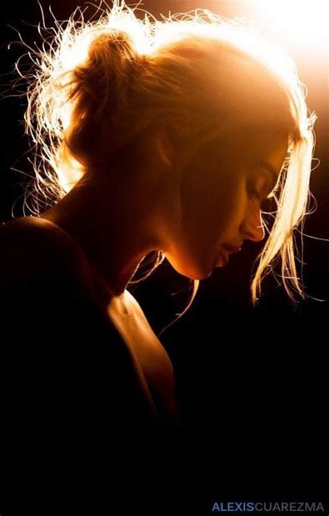 Beautiful Soft Feminine Woman Photography Portrait Lighting