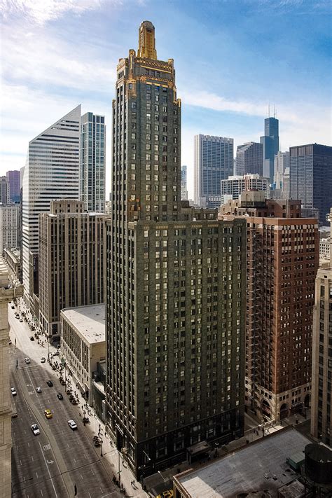 Chicago's Carbide & Carbon Building to be transformed into city's first ...