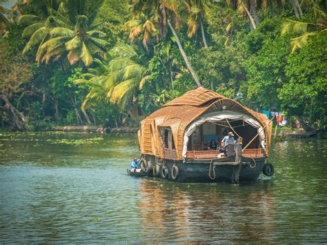 Kerala Backwater Cruise Top 10 Fun Facts Iris Holidays