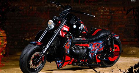 The Boss Hoss Super Sport Cycle Is A V8 Powered Highway Cruiser