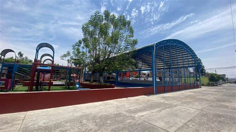 Inauguran Cancha De Usos Múltiples Y Parque Infantil En La Colonia