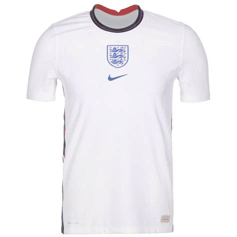 Nach einer starken weltmeisterschaft 2018 mit dem ersten halbfinale seit der europameisterschaft 1996 und einem selten daniel sturridge im england trikot bei der wm 2014. Nike Fußballtrikot »England Home Vapor Match Em 2021 ...