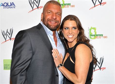 Stephanie Mcmahon 2017 Net Worth And Salary 5 Fast Facts