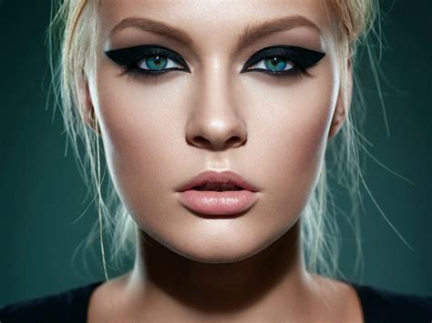Wallpaper Face Women Model Portrait Blonde Blue Eyes Black Hair Fashion Eyeliner