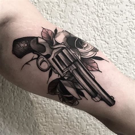 Update 71 Traditional Revolver Tattoo Incdgdbentre