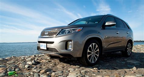 The vehicle's current condition may mean that a feature described below is no longer available on the vehicle. 2014 Kia Sorento SX Review - Looks The Same, Isn't The ...