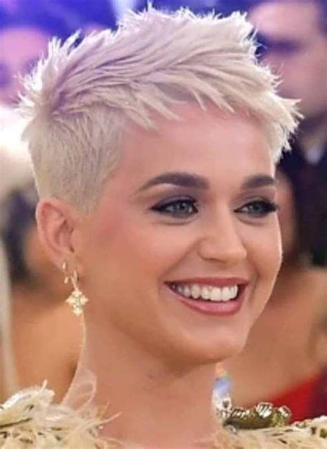 Pin By Ladylove On Hair Short Hair Styles Pixie Pixie Haircut Thick