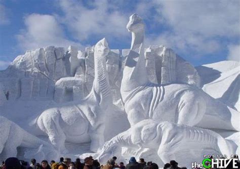16 Awesome Snow Sculptures