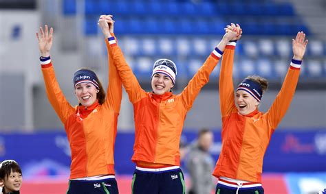 Golden Girls Three More Dutch Titles At The World Speed Skating Event Dutchnews Nl