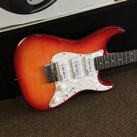 Vintage guitars are works of art, that in many regards are superior in comparison to new guitars. Vintage brand guitars V6 'Custom Spec' P90 Hardtail | Reverb