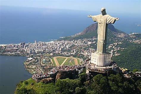 Christ The Redeemer Statue Rio De Janeiro Brazil