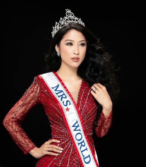 Meet The First Vietnamese Woman To Be Crowned Mrs World