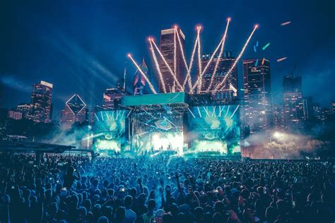 Who is performing on thursday july 29th? Lollapalooza 2021 | Lineup | Lineup | Tickets | Schedule ...