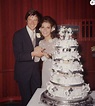 Roger Moore et Luisa Mattioli lors de leur mariage en avril 1969 ...