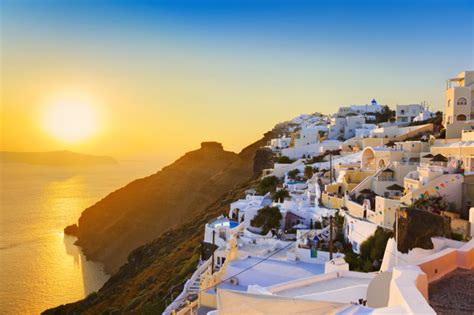 Dont Miss The Breathtaking Views In Santorini