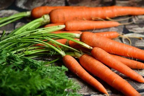 The Dangers Of Eating Too Many Carrots Carotenosis And How To Avoid It
