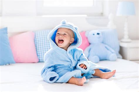 Every new parent wants to do as much as possible right when it comes to their precious newborn. 5 Questions about Baby Care Health that Parents Commonly ...