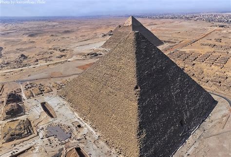 The three pyramids at giza are the largest of all the pyramids found in egypt, but they were not the first or the last pyramids to be built in the region. Interesting facts about the Great Pyramid of Giza | Just ...