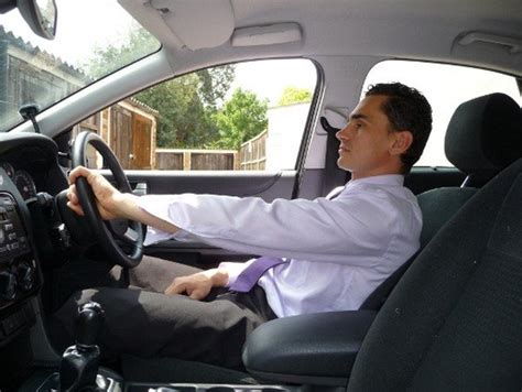 Right Sitting Posture While Driving