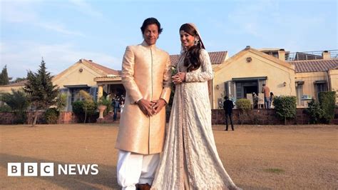 Pakistan S Imran Khan And Wife Reham Khan To Divorce BBC News