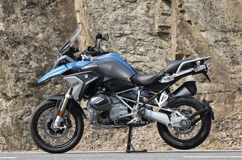 Bmw r 1250 gs adventure will be launch in pakistan and you can purchase this featured loaded bike in markets. 2019 BMW R 1250 GS, R 1250 GS Adventure launched - Autocar ...