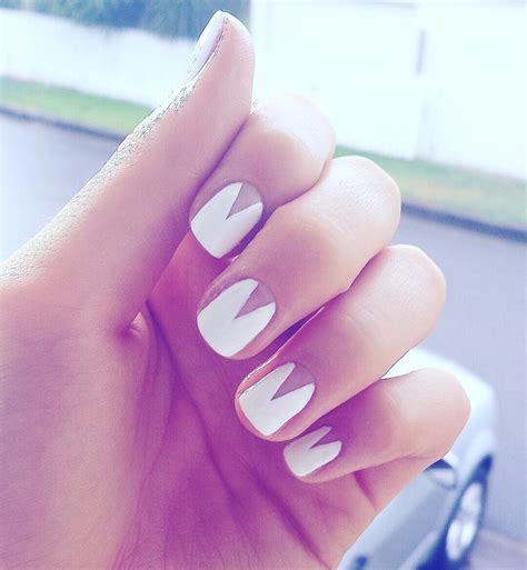 Adorable White Nail Art Ideas To Try