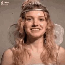 Cassie Ainsworth GIFs Tenor