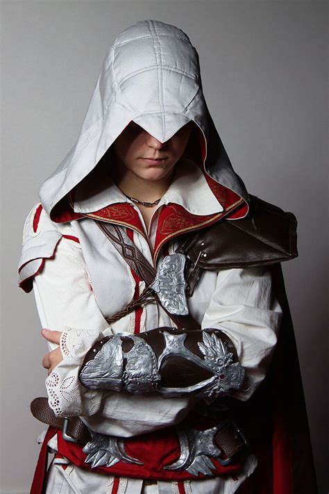 Ezio Auditore Assassin S Creed Cosplay In Assassins Creed