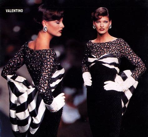 Linda For Valentino 1992 Valentino Couture Supermodels Linda