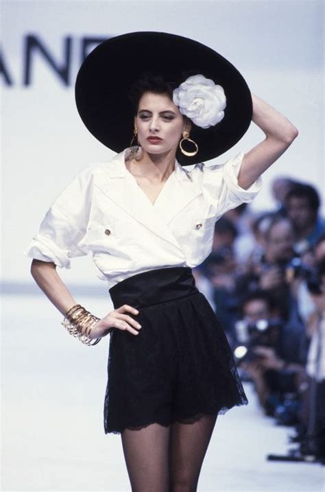 Flashback Inès De La Fressange For Chanel Runway Fashion Fashion