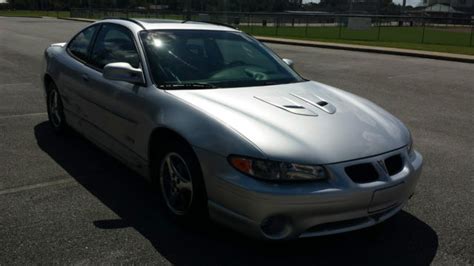 It's the perfect death or glory test track for the pontiac grand prix gtp with competition group package: 2000 Pontiac Grand Prix Daytona 500 Edition Limited ...