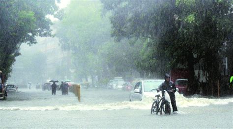 Mumbai Records Highest Rainfall For August In A Decade Mumbai News