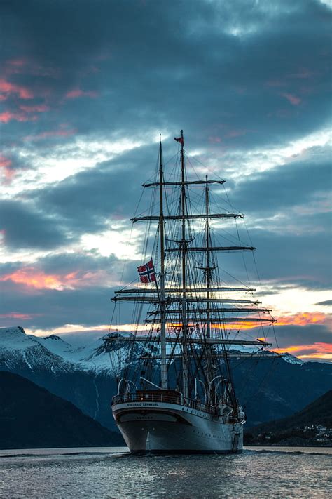 Free Photo Sailboat Sail Norway Fjord Ship Boat Snow Hippopx