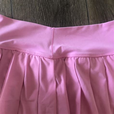 Aerie Pleated Skirt Only Worn A Few Times Depop