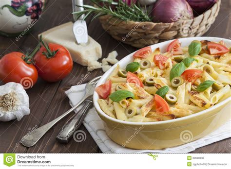 When you need outstanding concepts for this recipes, look no better than this list of 20 ideal recipes to feed a group. Vegetarian Noodle Casserole / Broccoli Noodle Casserole ...