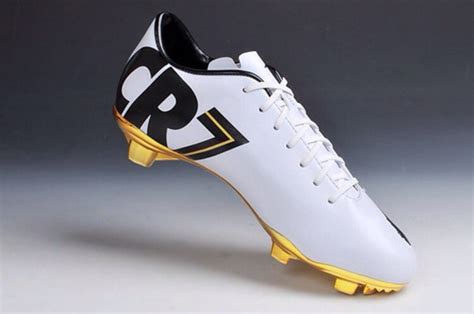 Shoes Nike Cr7 Soccer Cleats Gold Wheretoget