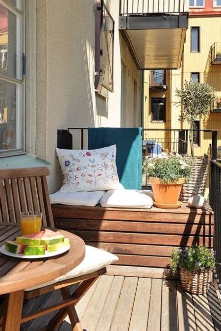 50 Balcony Designs Were Completely Obsessed With 작은 발코니 장식 아파트 발코니