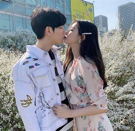 ulzzang couple kiss ulzzang couple ulzzang couple couples korean couple