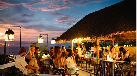 Recommended Best Restaurant And Cafes In Canggu Ezy Travel And Trip