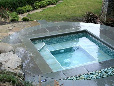 30 Awesome Hot Tub Enclosure Ideas For Your Backyard Hot Tub