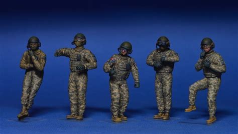 Modern Us Tank Crew 5 By Miniart Models Military Figures Modern