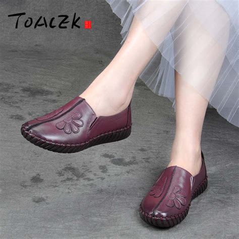 Spring And Autumn Leather Flat Shoes Ethnic Style Hand Made Leather