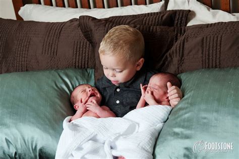 Big Brother Holding Newborn Twin Brothers Newborn Twins Baby Photos
