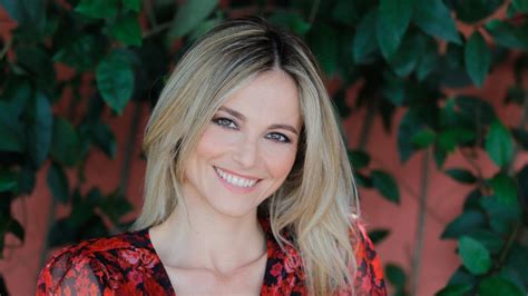 Listen to fabiana ulson fialdini | soundcloud is an audio platform that lets you listen to what you 3 followers. Fame d'amore di che parla il programma su Rai 3 con Francesca Fialdini