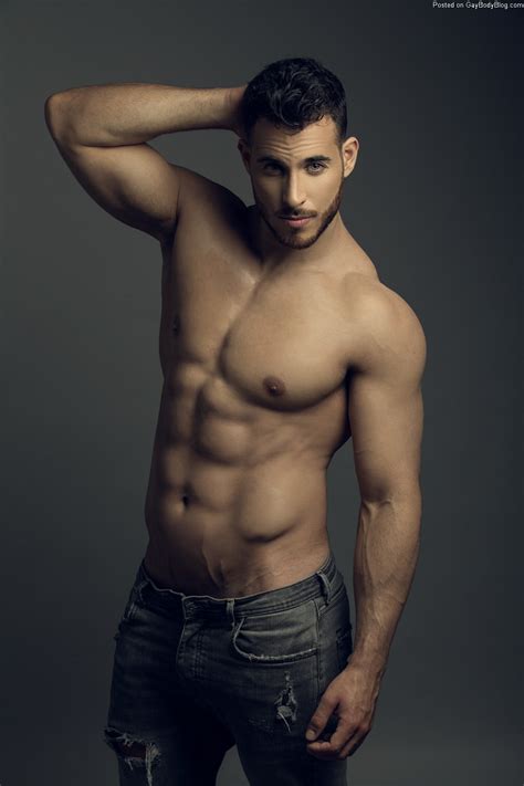 Israeli Fitness Model Eyal Berkover Is Looking Incredible Nude Men