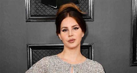 Поп · предрелиз · 19 марта 2021 г. Lana Del Rey's Comment About Her Album Cover Is Going ...