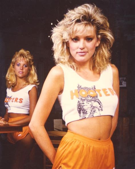 Hooters Girls 1986 9GAG
