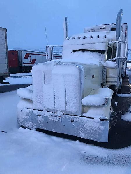 5 Ways To Prepare Your Semi Truck For Winter And Snow Canada Cargo