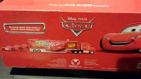 Disney Store Pixar Cars Lightning Mcqueen Runaway Racer Mack Hauler